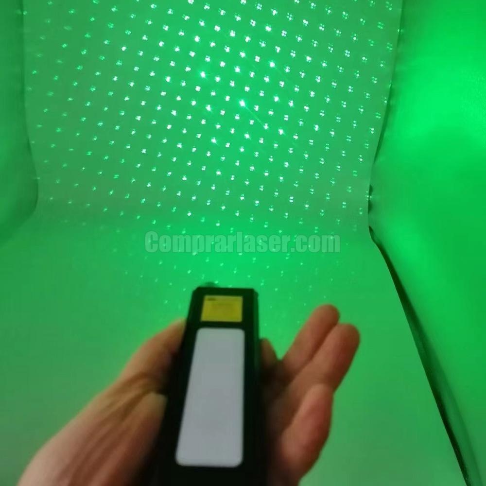 linterna LED con puntero láser verde